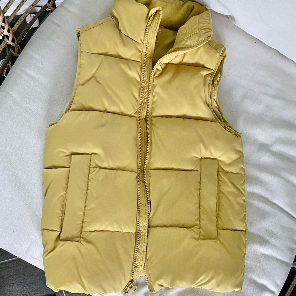 Girlfriend Collective Everyone Puffer Vest